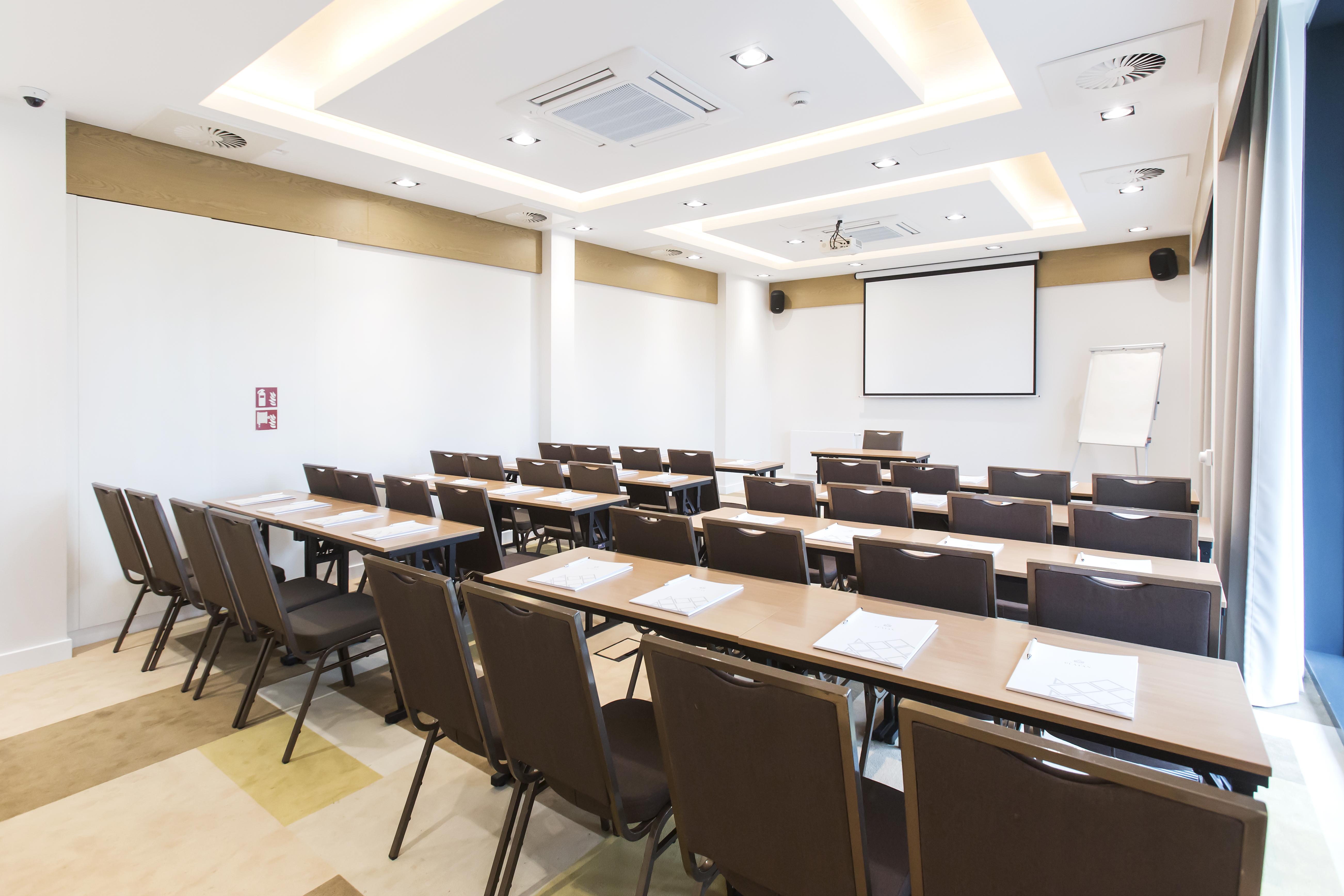 Hotel Platan غدانسك المظهر الخارجي الصورة