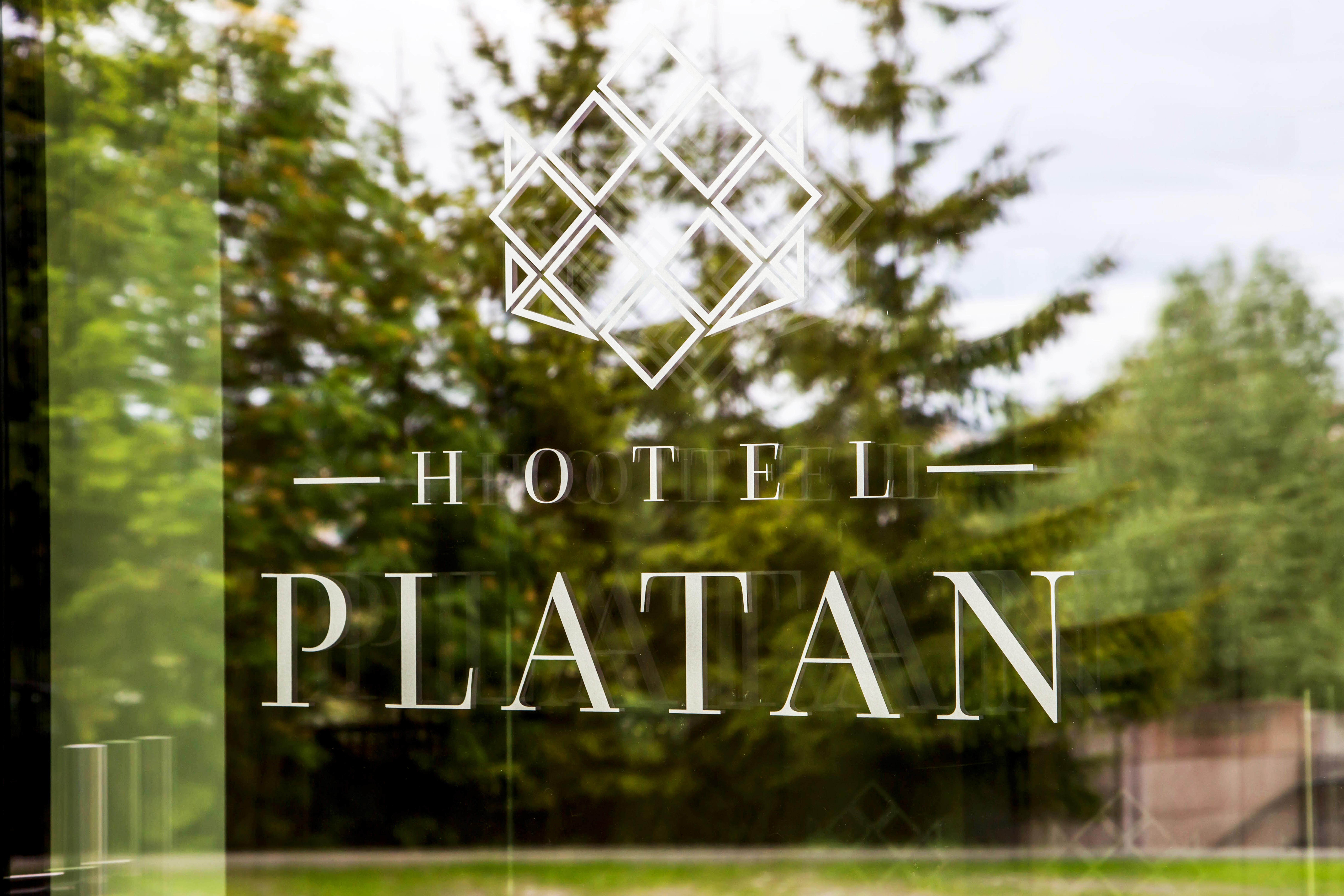 Hotel Platan غدانسك المظهر الخارجي الصورة