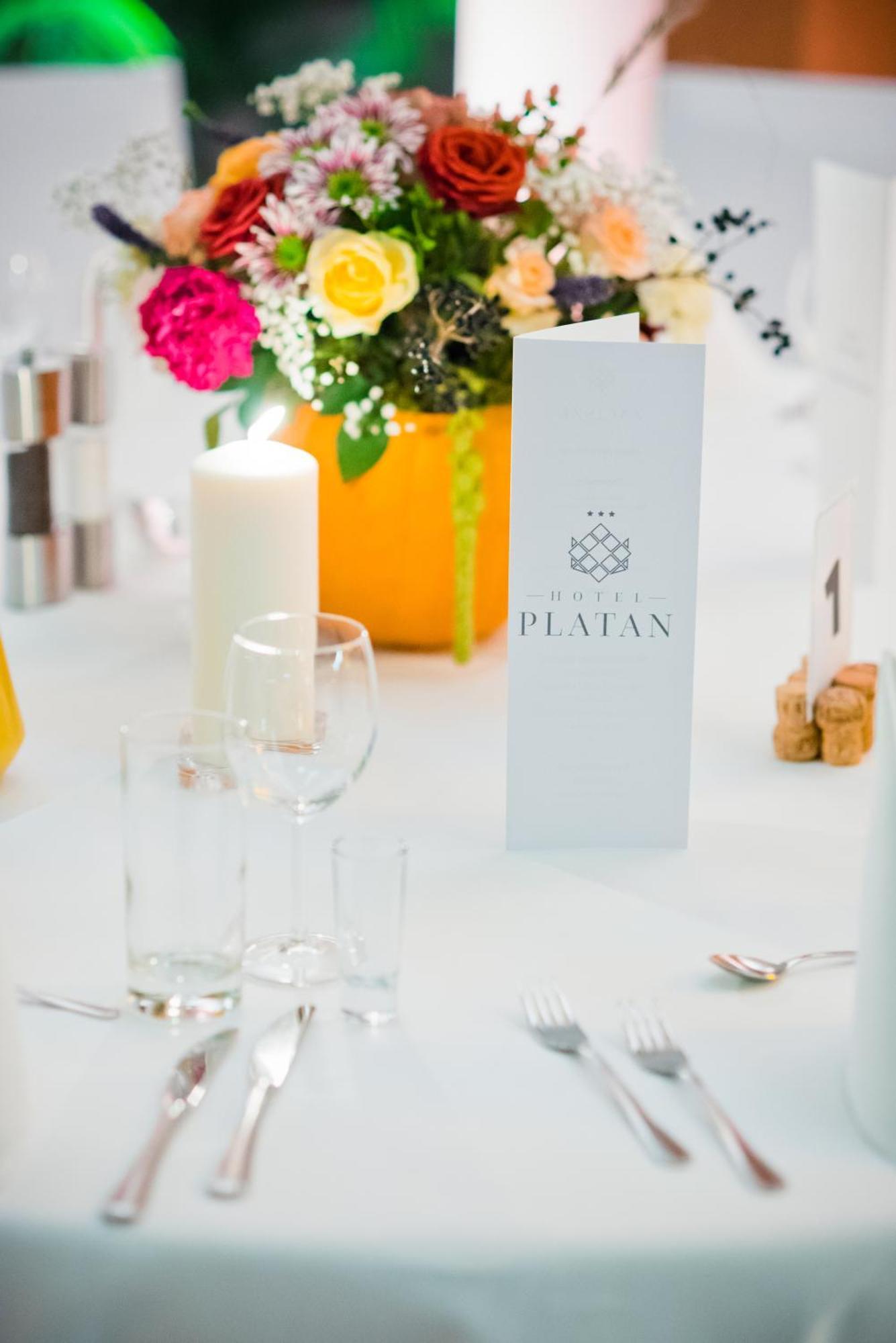 Hotel Platan غدانسك المظهر الخارجي الصورة